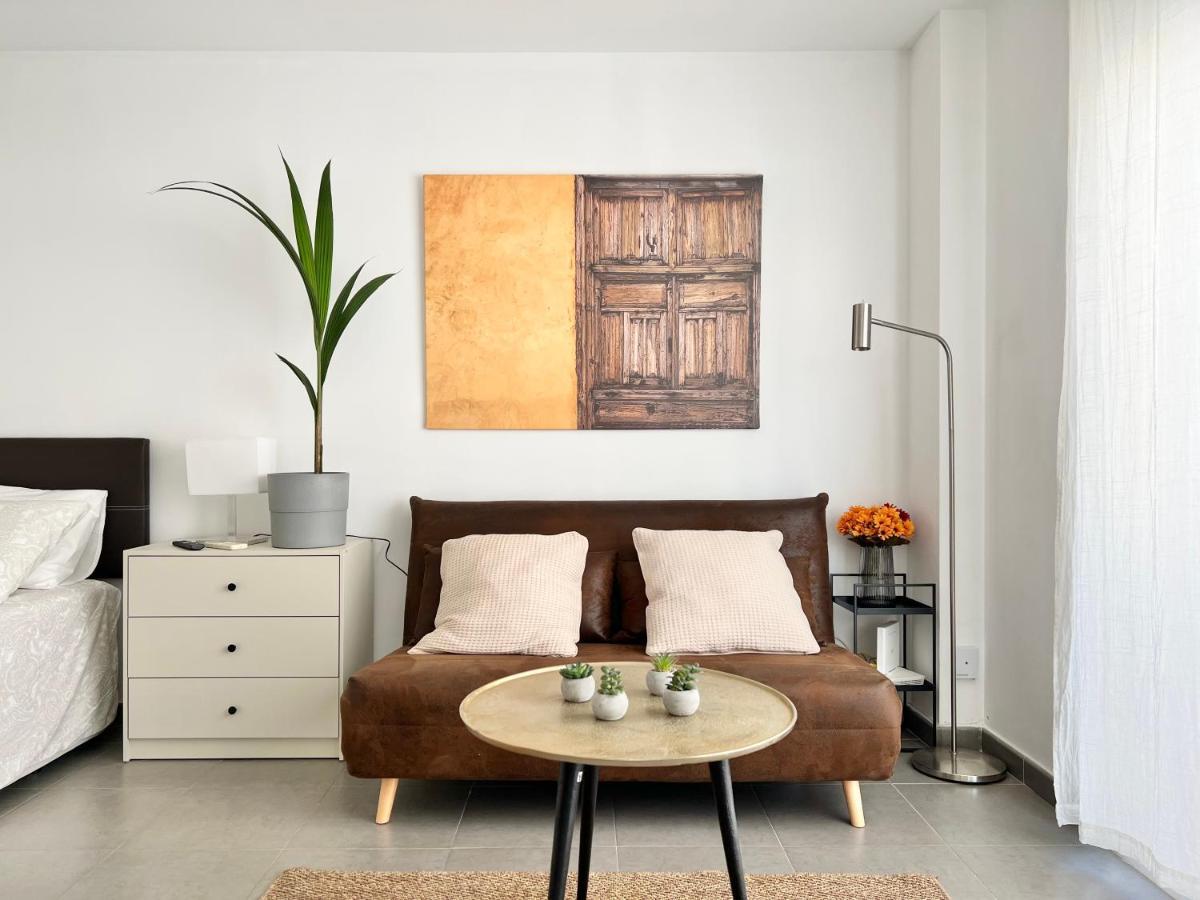 Apartamentos Varela 14 Málaga Buitenkant foto